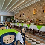 Bed and Breakfast Corte Degli Dei Λούκα