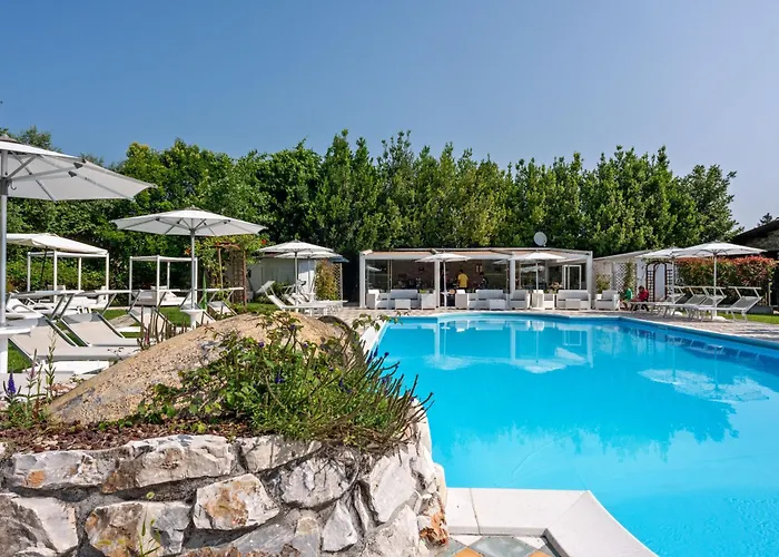 Bed & Breakfast Corte Degli Dei 4*