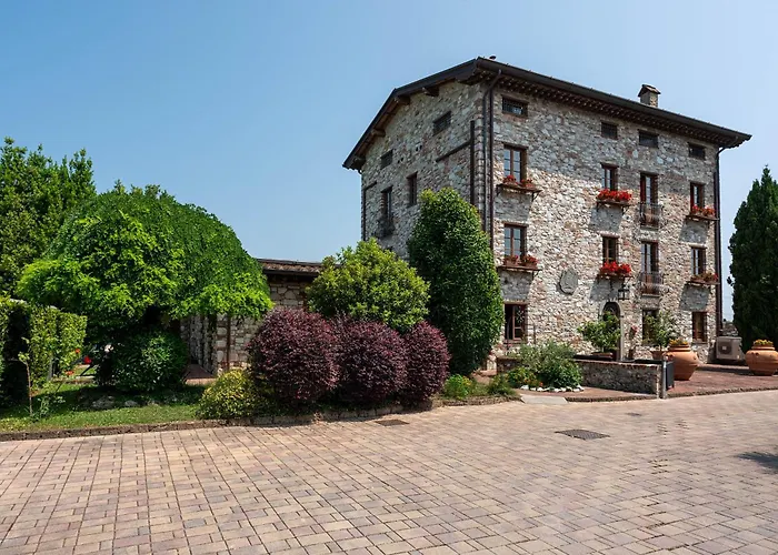 Bed & Breakfast Corte Degli Dei 4*