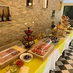 Bed & Breakfast Corte Degli Dei 4*