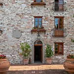Corte Degli Dei Lucca