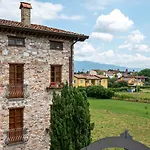 Corte Degli Dei 4* Lucca