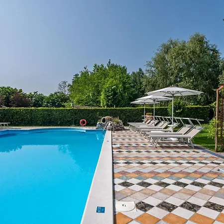 Bed & Breakfast Corte Degli Dei Lucca